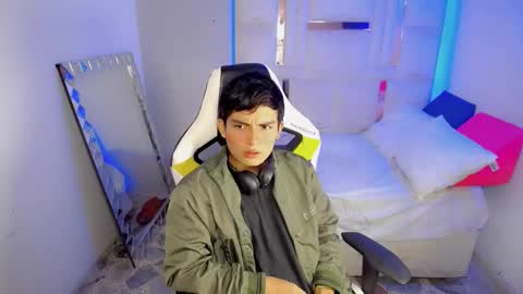 Snapshot of green_xox chatting on 01.10.26 GREEN online show from 01.10.26