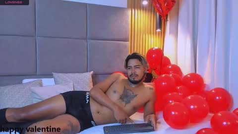 Snapshot of gregoriiandmax chatting on 02.14.25 Gregori online show from 02.14.25