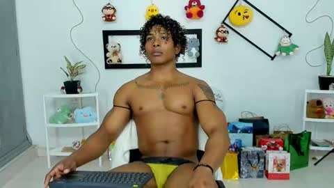 Snapshot of gregoriiandmax chatting on 11.20.25 Gregori online show from 11.20.25