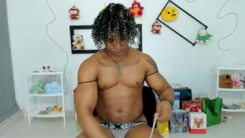 Snapshot of gregoriiandmax chatting on 11.24.25 Gregori online show from 11.24.25