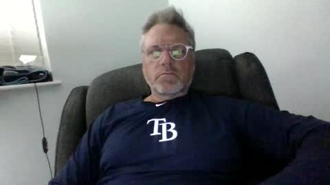 Snapshot of gregthickdix chatting on 11.08.25 mmm hmmm online show from 11.08.25