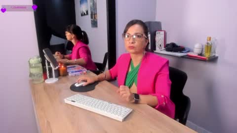 Greta online show from 07.10.26