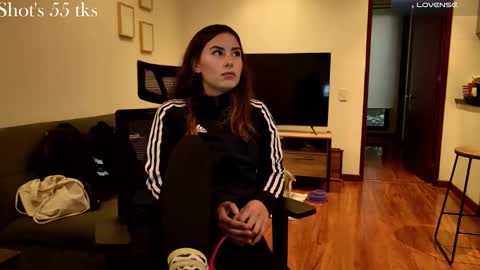 Snapshot of greta_miss chatting on 11.01.25 Emmy online show from 11.01.25