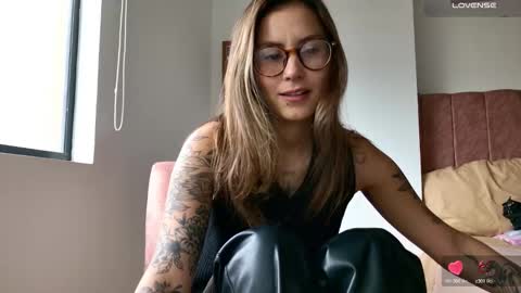 Snapshot of greta_miss chatting on 12.19.25 Emmy online show from 12.19.25