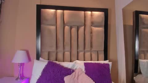 Snapshot of greta_petitee chatting on 02.23.26 GRETA online show from 02.23.26