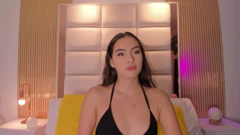 Snapshot of greta_petitee chatting on 02.28.26 GRETA online show from 02.28.26