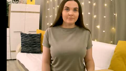 GretaGrant online show from 10.27.25