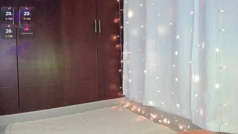 Snapshot of gretapowerpuffgirl chatting on 12.05.25 Greta Babe online show from 12.05.25