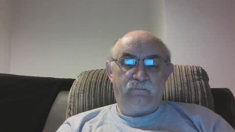 Snapshot of grey_dom chatting on 10.26.25 Master Sir online show from 10.26.25