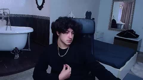 Snapshot of griffindane chatting on 02.10.26 GriffinDane online show from 02.10.26