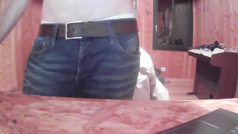 Snapshot of grimbergen123 chatting on 10.17.25 Grim online show from 10.17.25