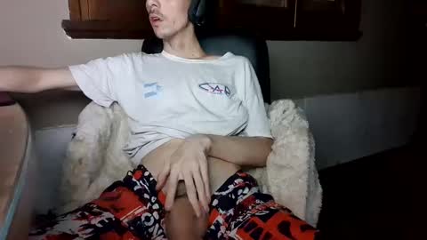 Snapshot of grod6999 chatting on 02.08.25 grod6999 online show from 02.08.25