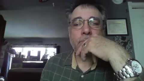 grossequeue200 online show from 04.19.26