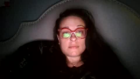 Snapshot of growinggirl420 chatting on 06.15.26 growinggirl420 online show from 06.15.26