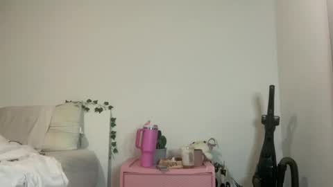 grrlgod online show from 01.19.25