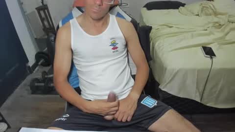 Snapshot of guachin_new chatting on 12.13.24 guachin_new online show from 12.13.24