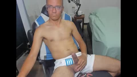 Snapshot of guachin_new chatting on 01.27.25 guachin_new online show from 01.27.25