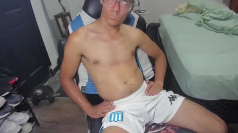 Snapshot of guachin_new chatting on 02.03.25 guachin_new online show from 02.03.25