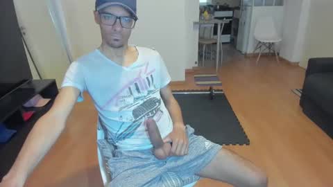 Snapshot of guachin_new chatting on 09.20.25 guachin_new online show from 09.20.25