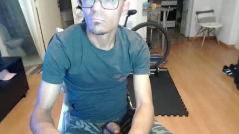 Snapshot of guachin_new chatting on 10.17.25 guachin_new online show from 10.17.25