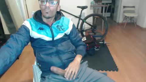 Snapshot of guachin_new chatting on 10.26.25 guachin_new online show from 10.26.25