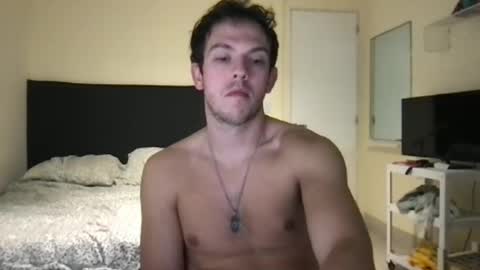 guapogringo03 online show from 09.13.25