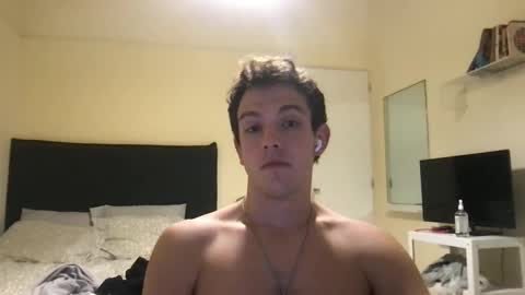 guapogringo03 online show from 09.17.25