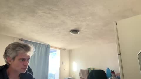 guardiannif_ online show from 02.14.25