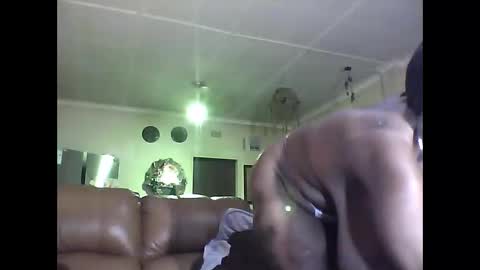 Snapshot of gucci_bx chatting on 12.21.24 gucci-bx online show from 12.21.24