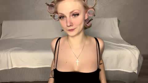 Vanessa online show from 04.20.26