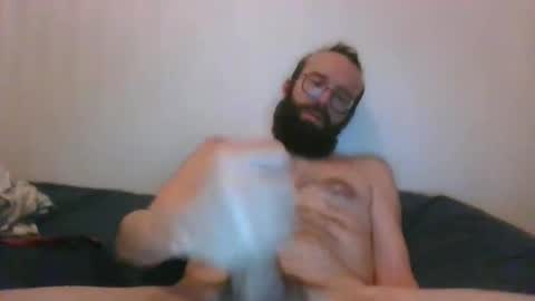 Snapshot of guillaume86 chatting on 03.06.25 guillaume86 online show from 03.06.25