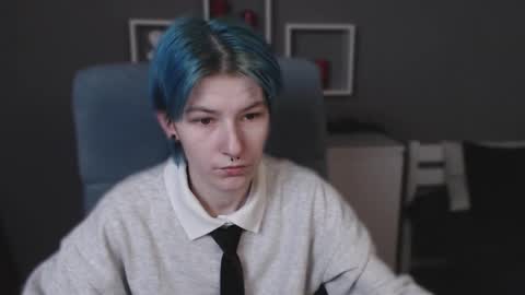 Snapshot of guitarandangell chatting on 10.20.25 guitarandangell online show from 10.20.25