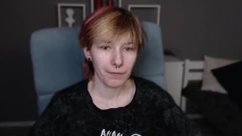 guitarandangell online show from 04.19.26