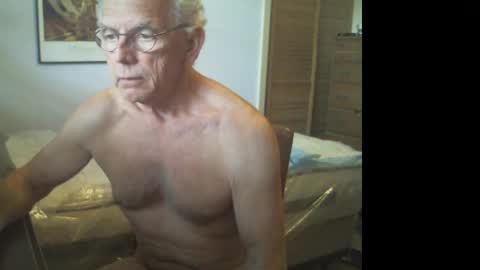 Roy online show from 04.04.26