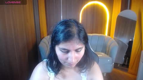 Snapshot of gumball_b chatting on 11.30.25 gumball_b online show from 11.30.25