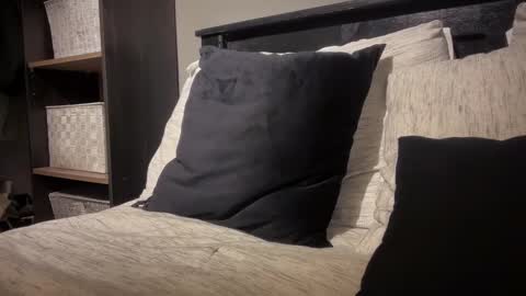 Snapshot of gumbywanna chatting on 03.08.25 gumbywanna online show from 03.08.25