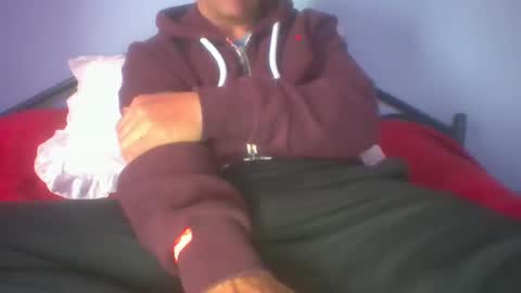 Snapshot of gunishment chatting on 12.25.24 gunishment online show from 12.25.24