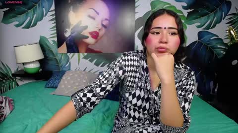 Snapshot of gurvinderr chatting on 02.06.25 Hushaima Gur online show from 02.06.25