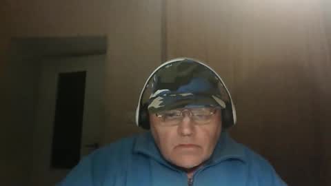 guyboy73 online show from 10.08.25