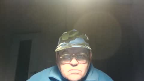 guyboy73 online show from 10.13.25