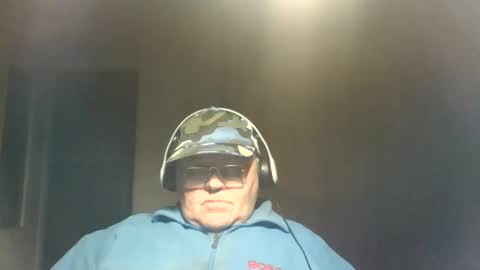 guyboy73 online show from 10.15.25