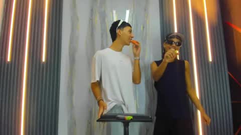 guys_hard_cock online show from 04.16.26