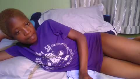 gyaldem_queen online show from 09.28.25