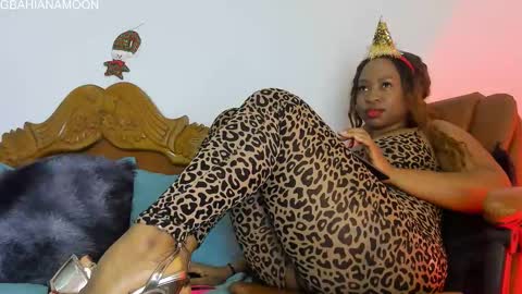 gyda_bahiana online show from 12.20.25