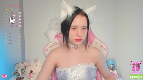 Snapshot of gylaxie chatting on 12.14.24 online show from 12.14.24