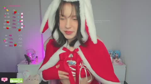 Snapshot of gylaxie chatting on 01.02.25 online show from 01.02.25