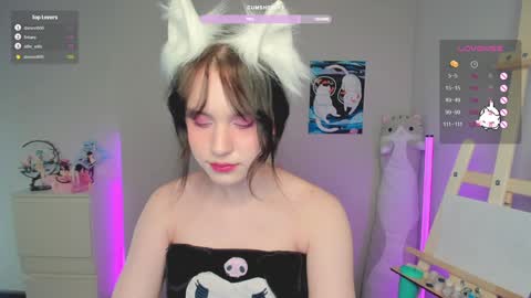 Snapshot of gylaxie chatting on 02.07.25 online show from 02.07.25