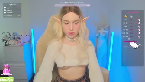 Snapshot of gylaxie chatting on 02.27.25 online show from 02.27.25