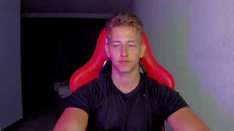 Snapshot of gym_alpha chatting on 11.09.25 Oliver online show from 11.09.25