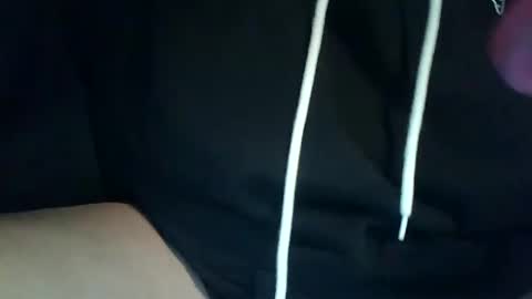 Snapshot of h0n3yb333 chatting on 10.18.25 h0n3yb333 online show from 10.18.25